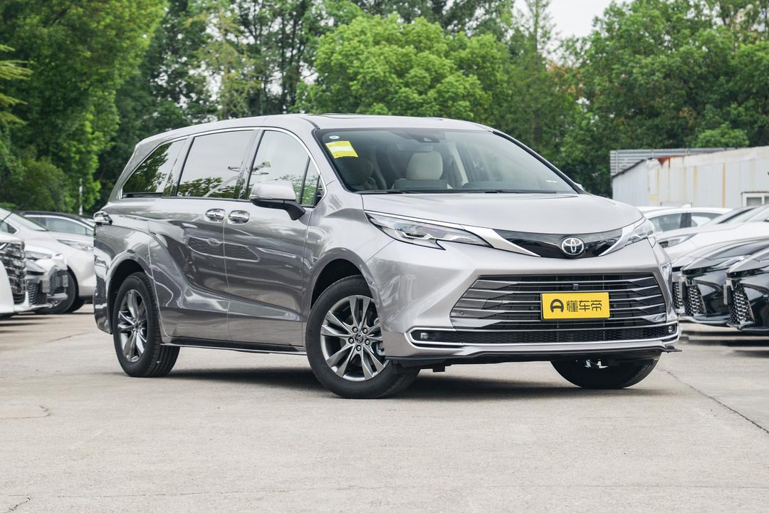 Toyota Sienna 2026, фото 3