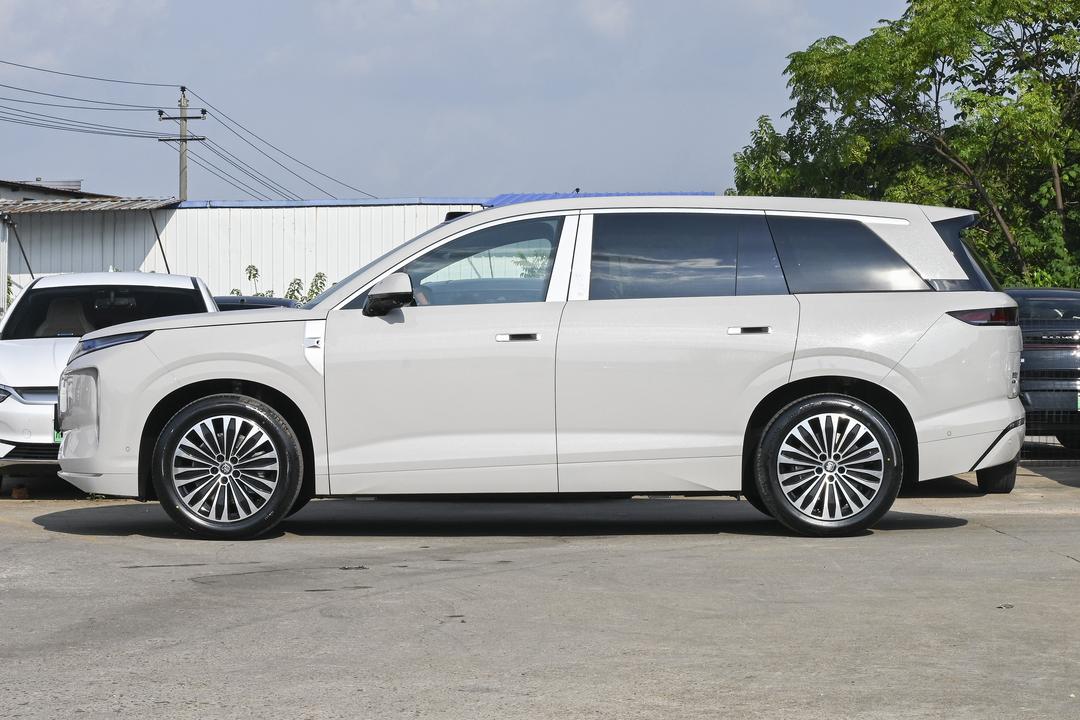 BYD Datang EV 2026, фото 4