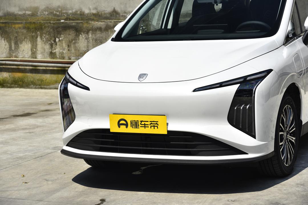 Dongfeng V6 PLUS 2026, фото 9