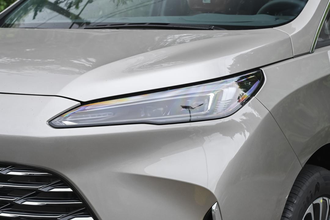 Buick GL8 PHEV 2026, фото 13