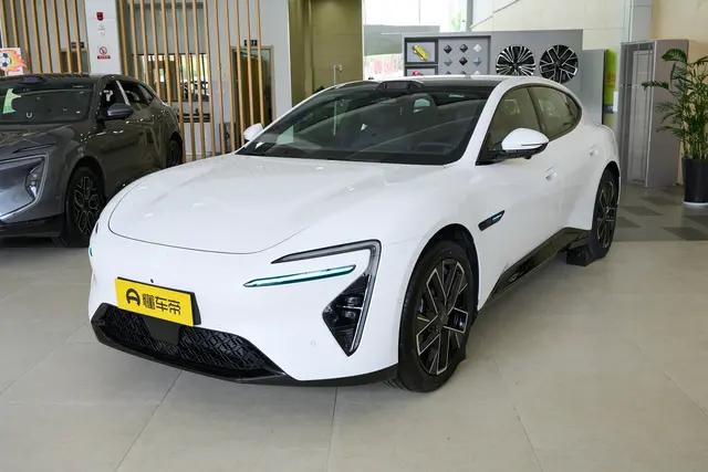 Avatr 06T 2026 — купить из Китая под заказ