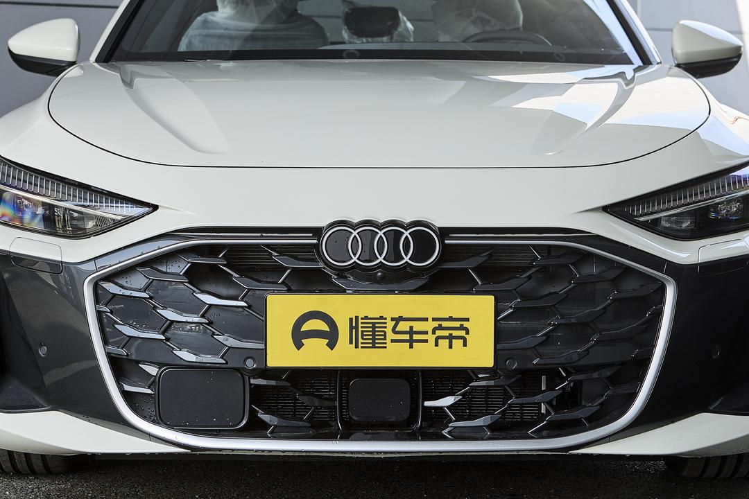 Audi A5L Sportback 2026, фото 10