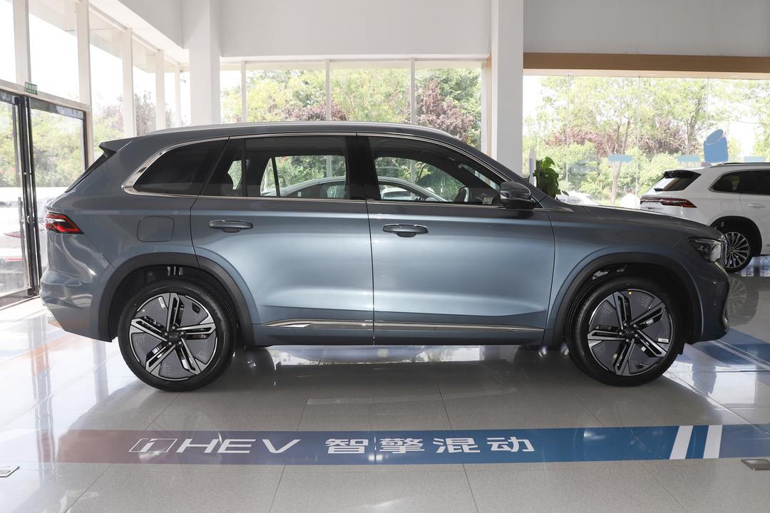 Geely Monjaro 2026, фото 8