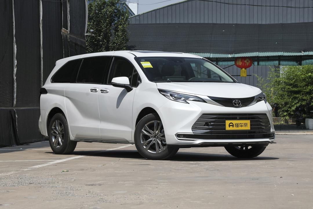 Toyota Sienna 2026, фото 3