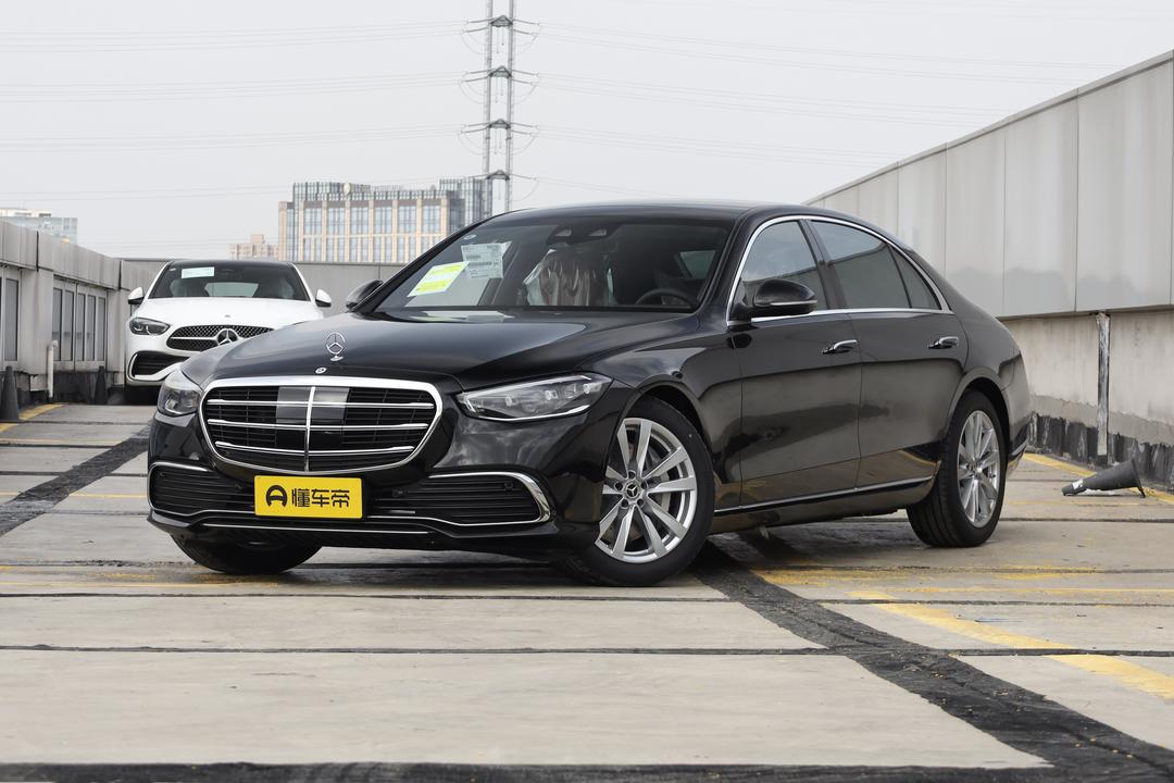 Mercedes-Benz S-Class 2026, фото 1