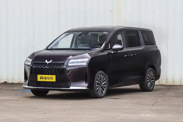 Wuling Starlight 730 PHEV 2026 — купить из Китая под заказ