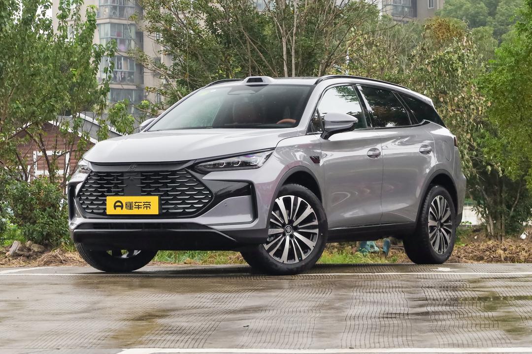 BYD Tang DM 2026, фото 1