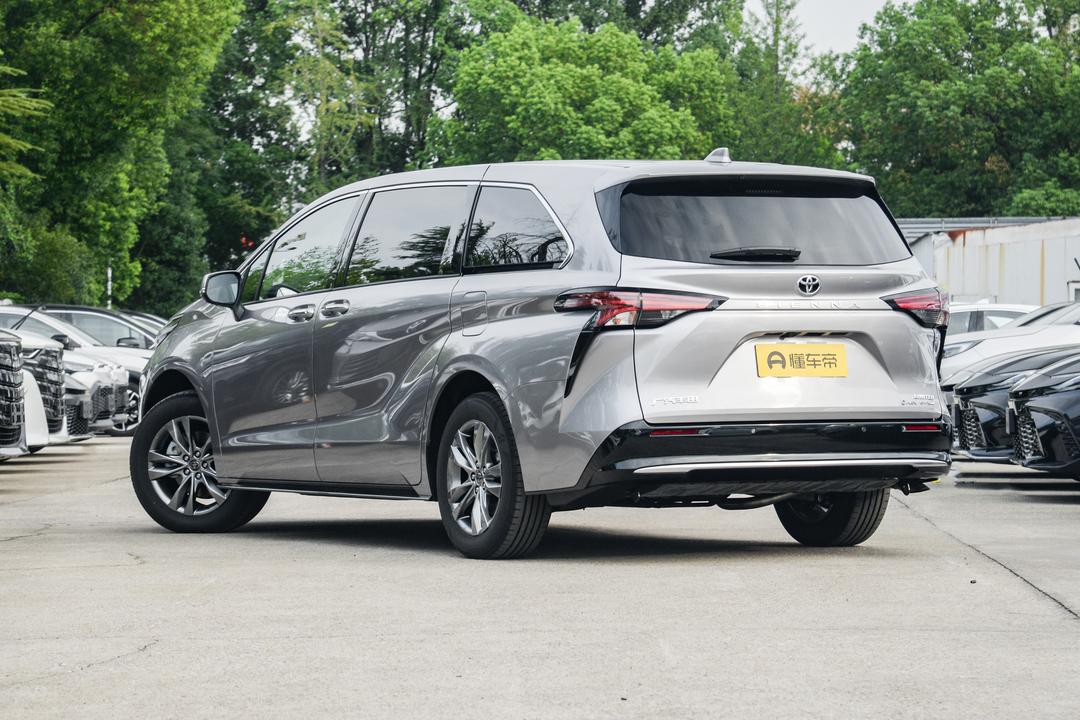 Toyota Sienna 2026, фото 5