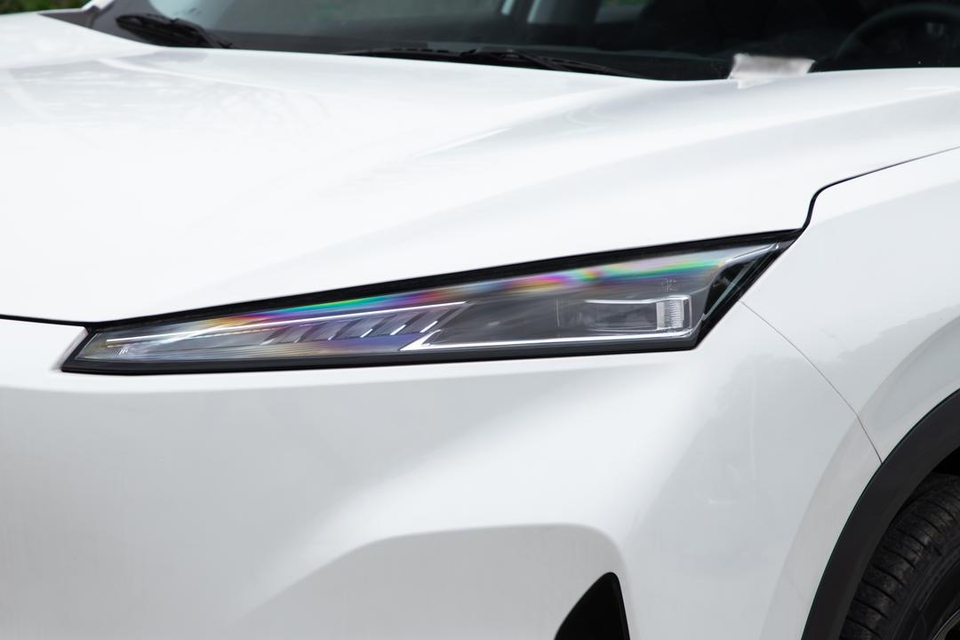 Dongfeng L7 EV 2026, фото 13
