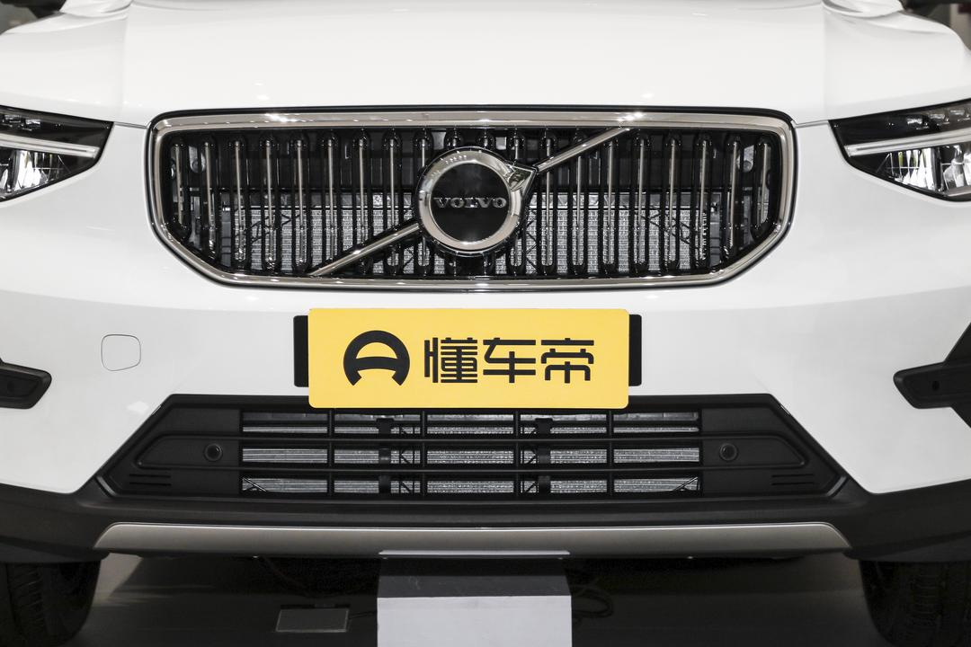 Volvo XC40 2026, фото 9