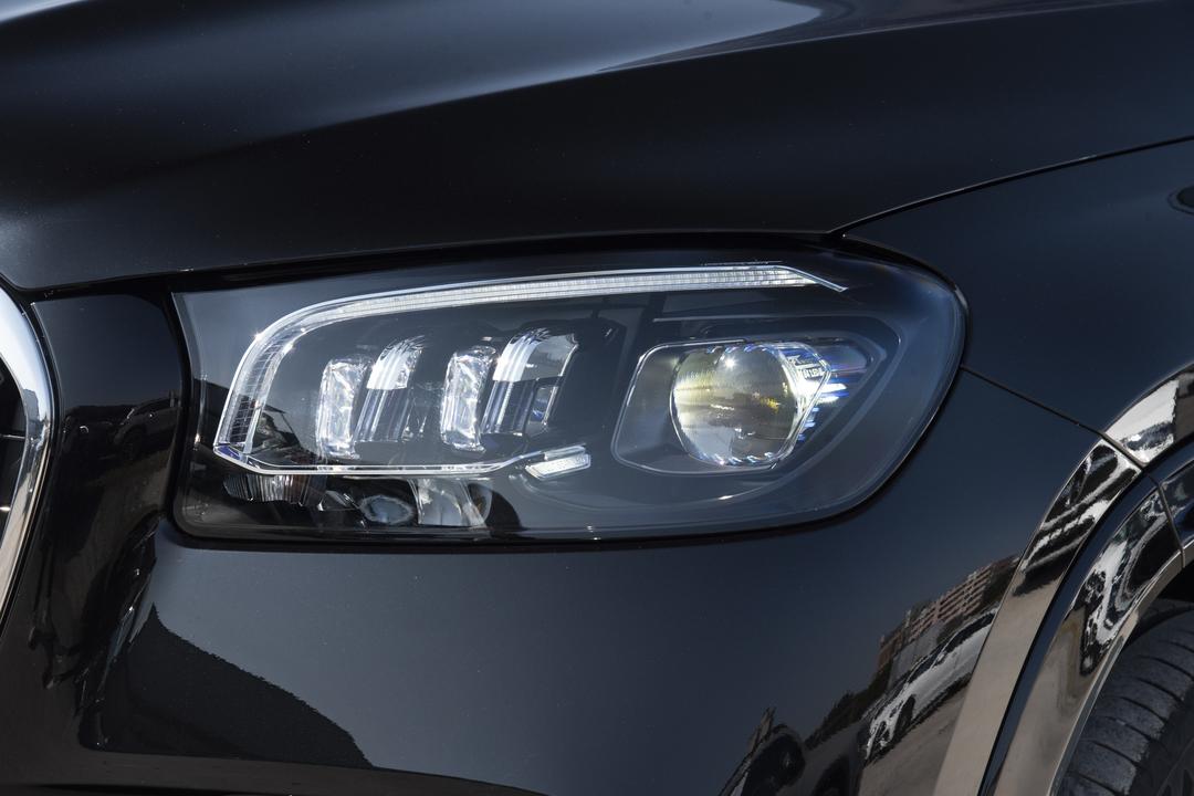 Mercedes-Benz Maybach GLS 2026, фото 14