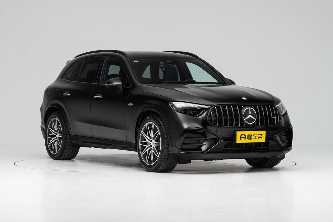 Mercedes-Benz GLC AMG 2026, фото 3