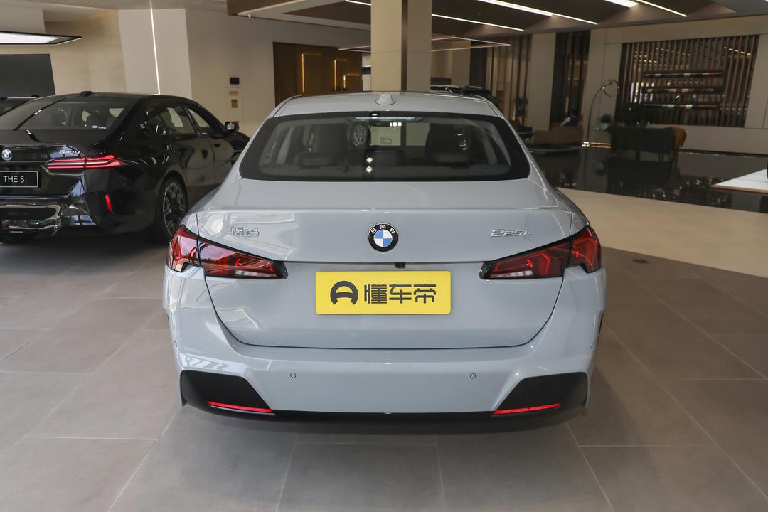 BMW 2 Series 2026, фото 6