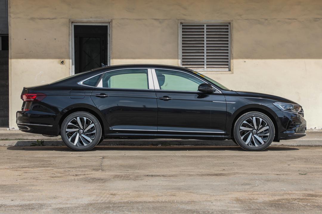 Volkswagen Passat 2026, фото 8