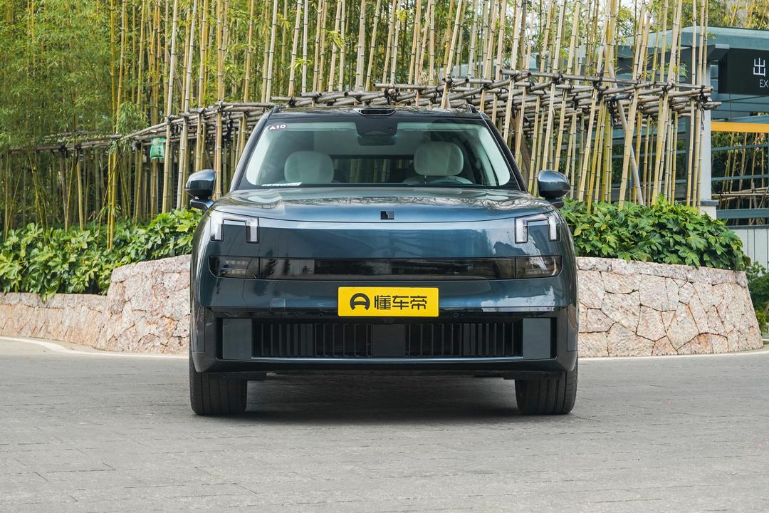 Lynk & Co 900 2026, фото 2
