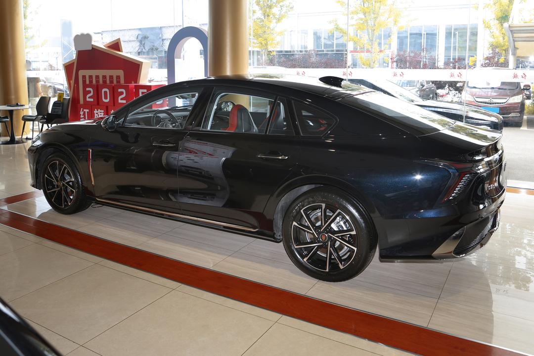 Hongqi H6 2026, фото 4