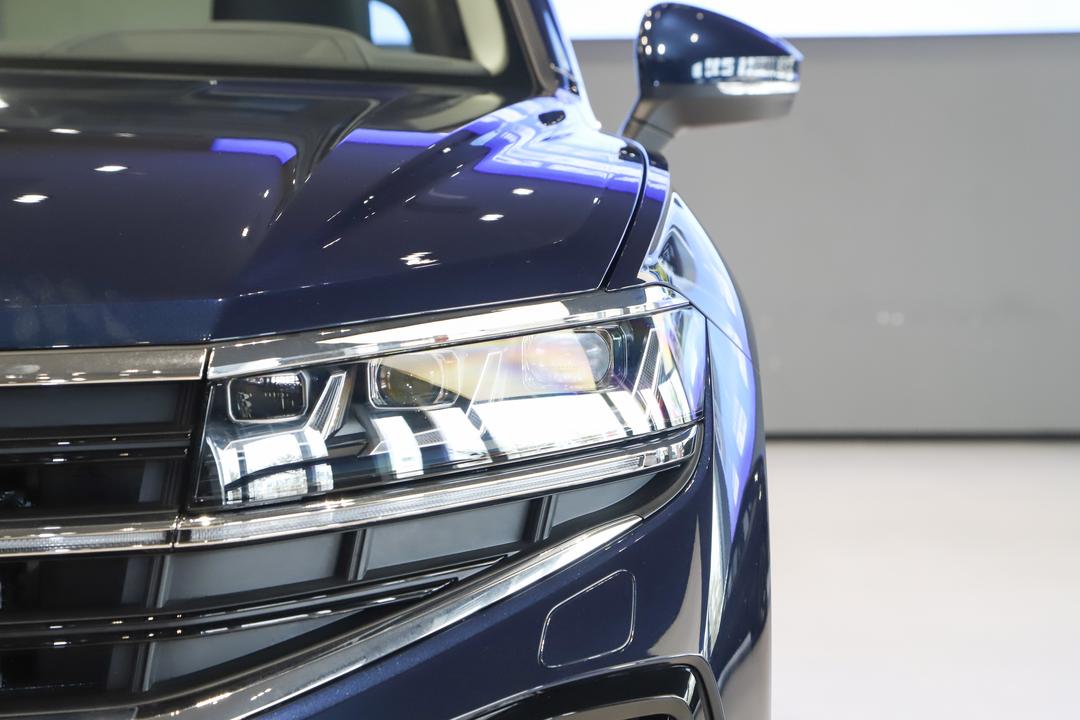 Volkswagen Touareg 2026, фото 10