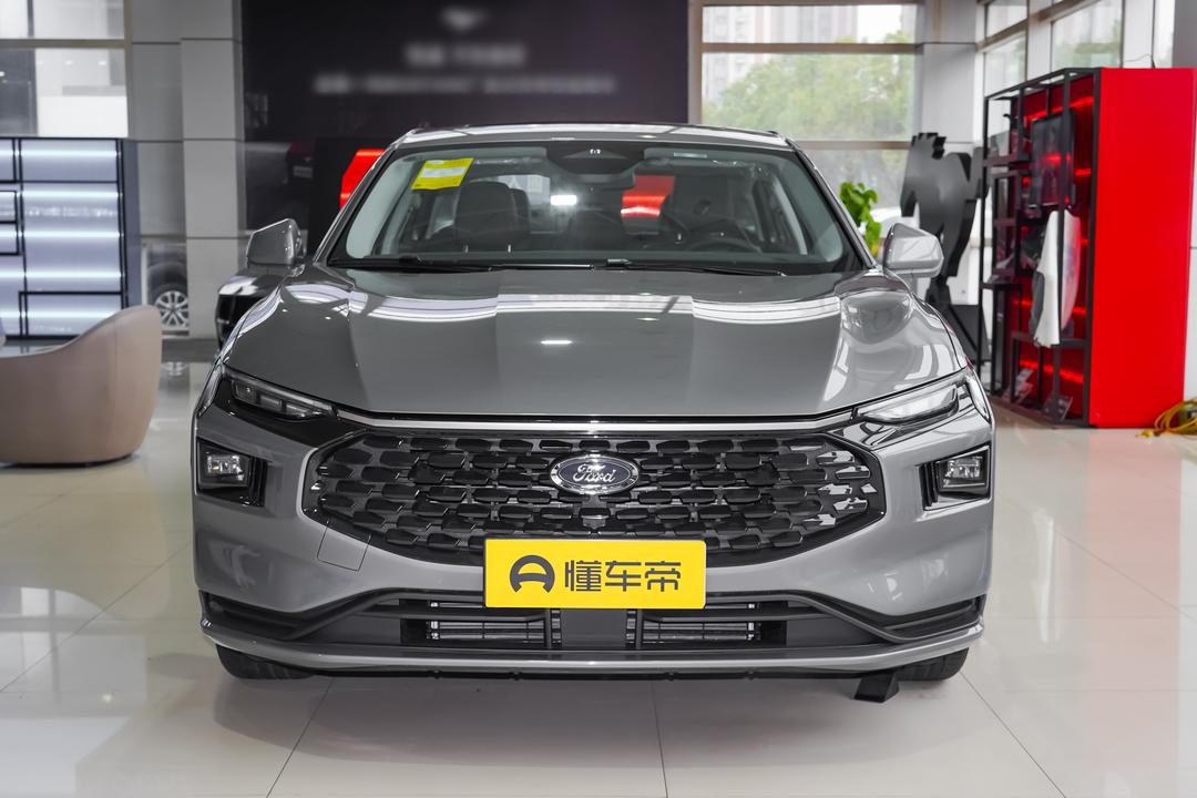Ford Mondeo 2026, фото 2