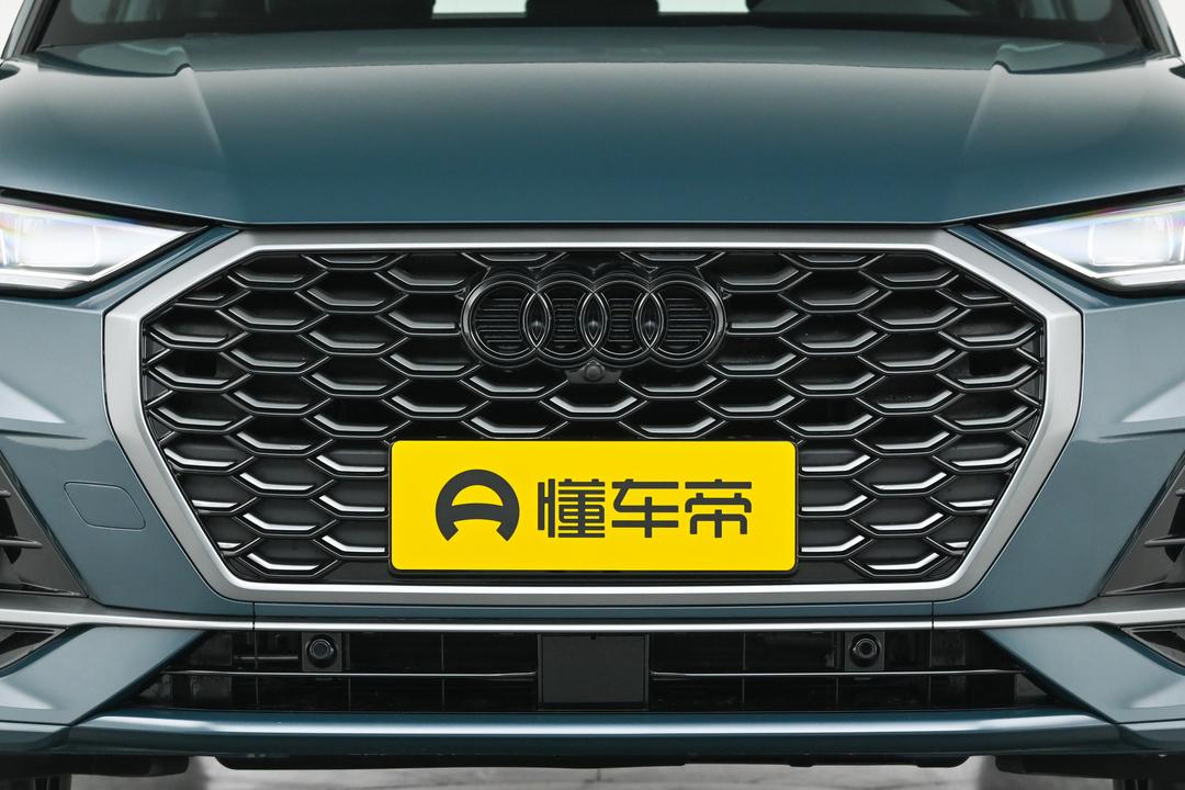 Audi Q3 Sportback 2026, фото 10