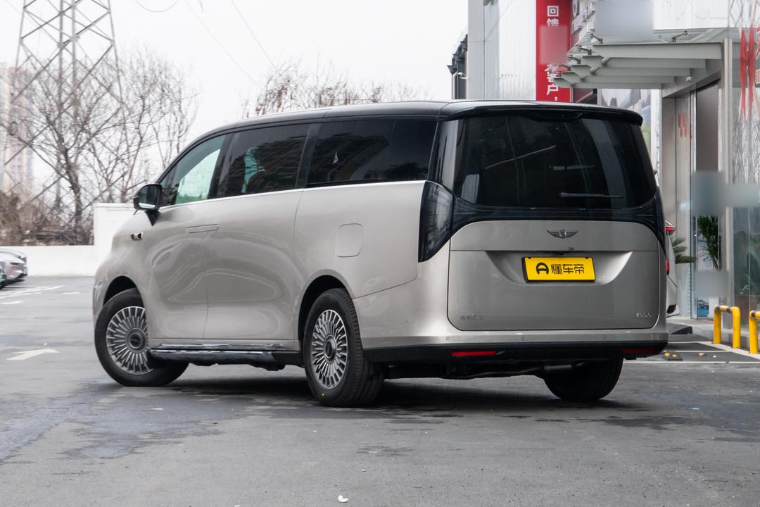Geely V900 2026, фото 5