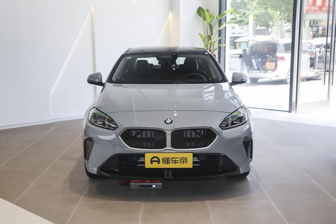 BMW 2 Series 2026, фото 2