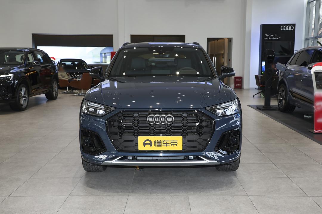 Audi Q5L 2026, фото 2