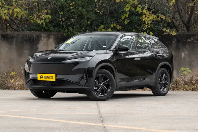 Dongfeng SKY EV01 2026 — купить из Китая под заказ