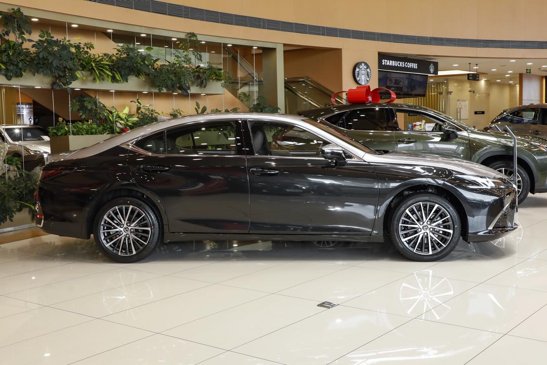 Lexus ES 2026, фото 8