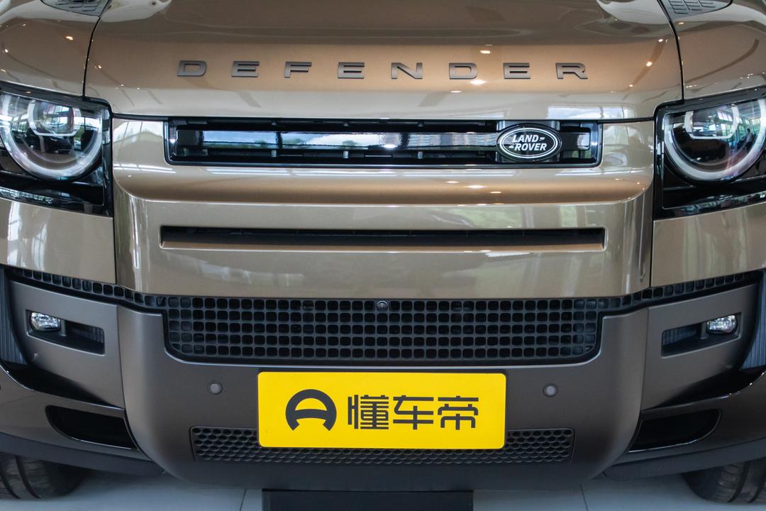 Land Rover Defender 2026, фото 10