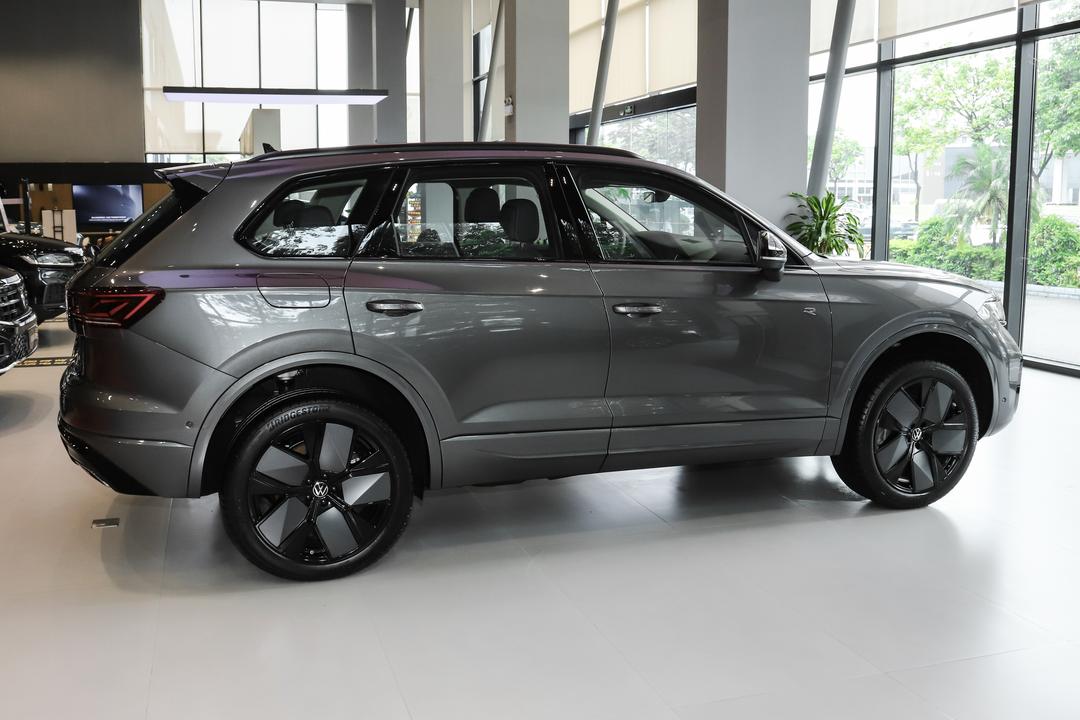 Volkswagen Touareg 2026, фото 8