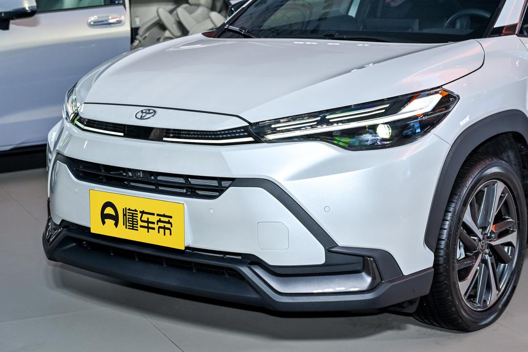 Toyota Frontlander 2026, фото 9
