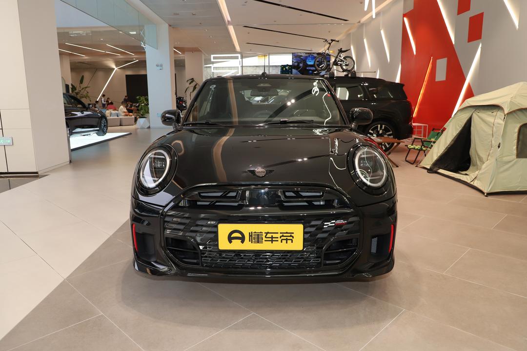 MINI JCW 2026, фото 2