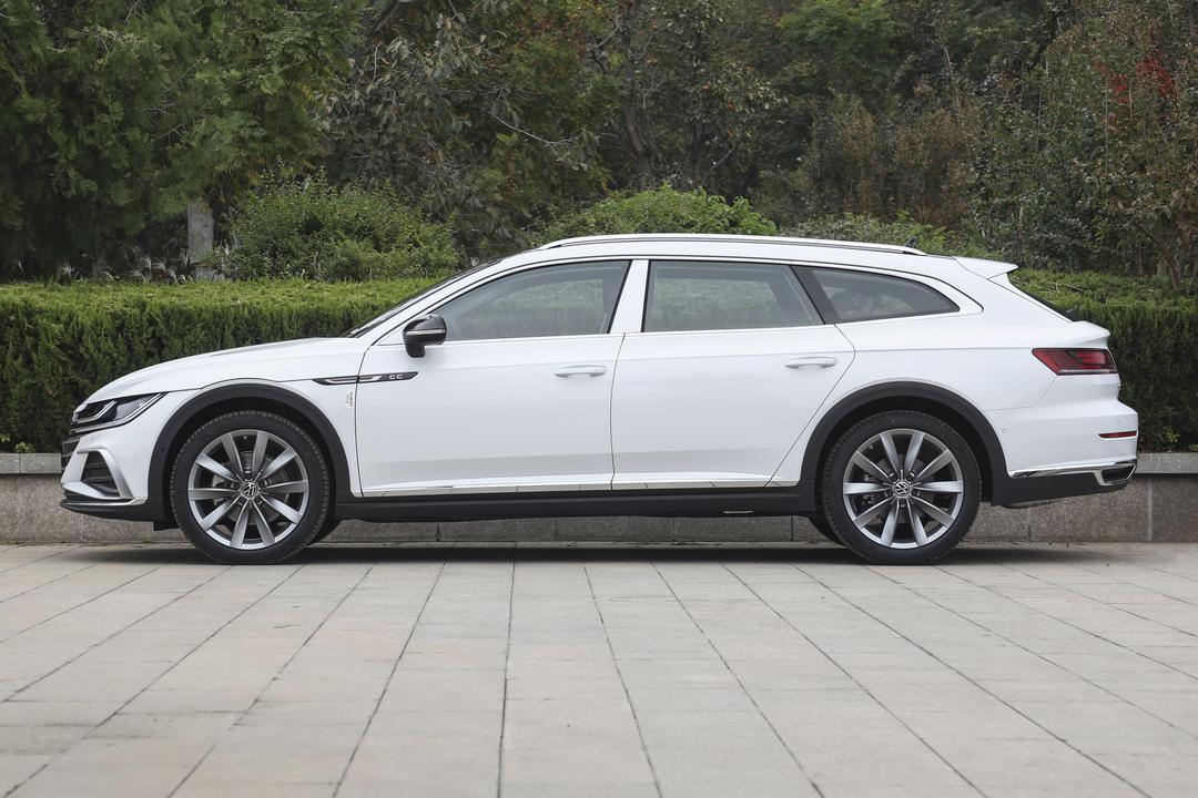 Volkswagen CC 2026, фото 4