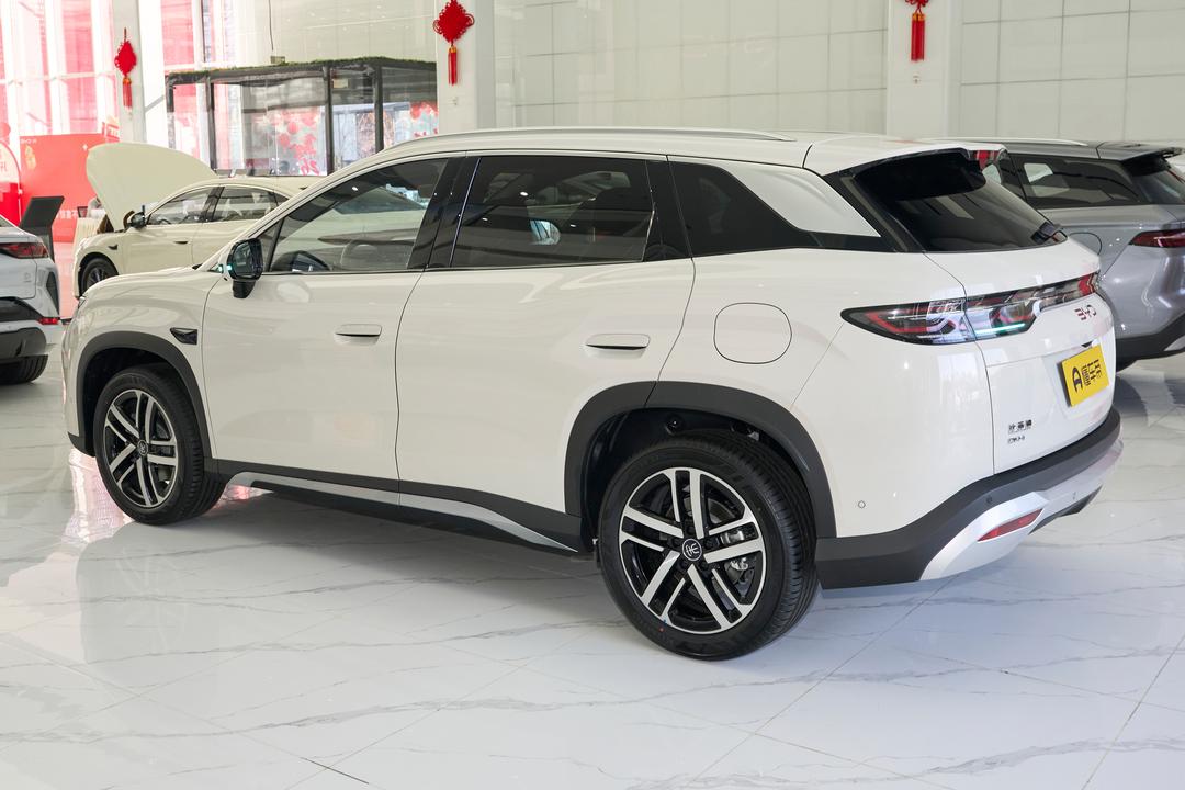 BYD Song L DM 2026, фото 4