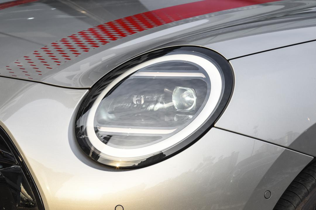 MINI JCW EV 2026, фото 14