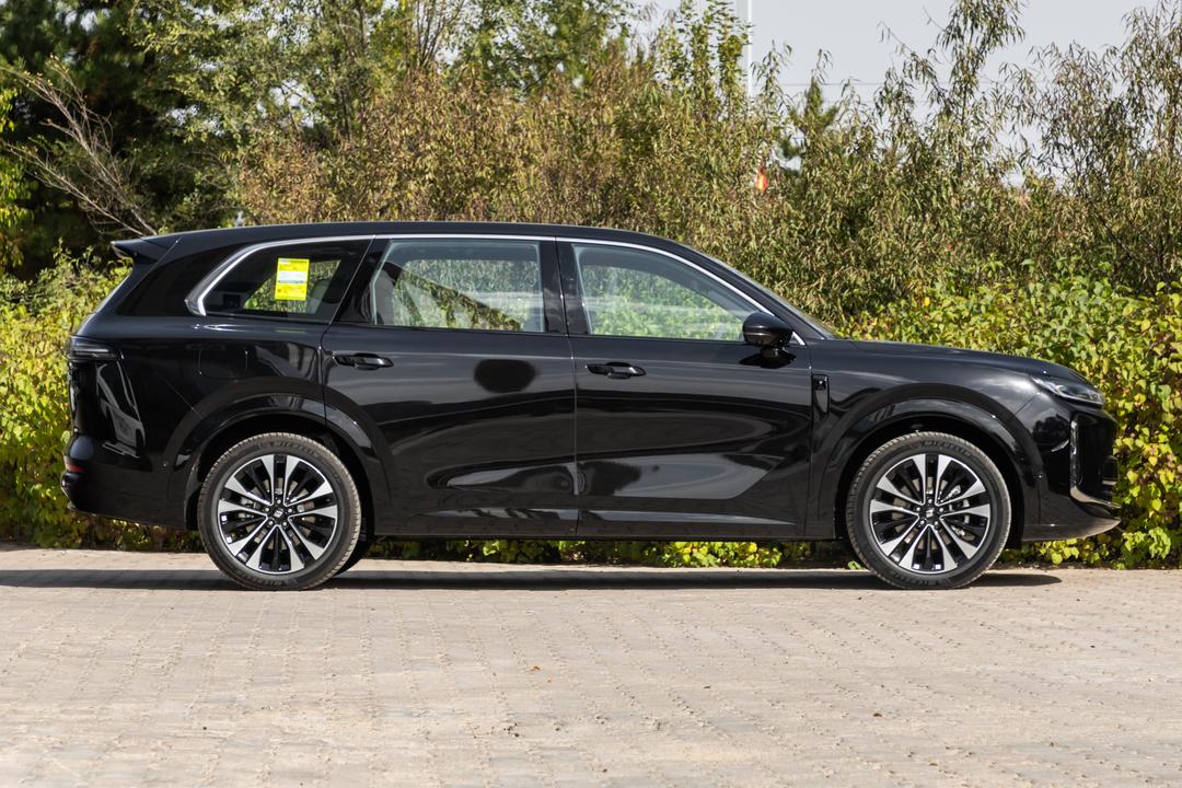 Baojun Huajing S 2026, фото 8