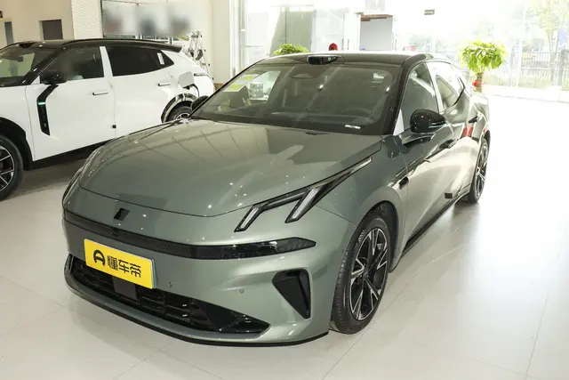 Lynk & Co 07 EM-P 2026 — купить из Китая под заказ