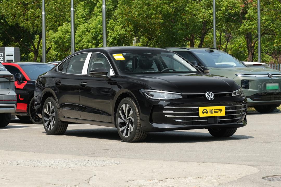 Volkswagen Passat 2026, фото 3
