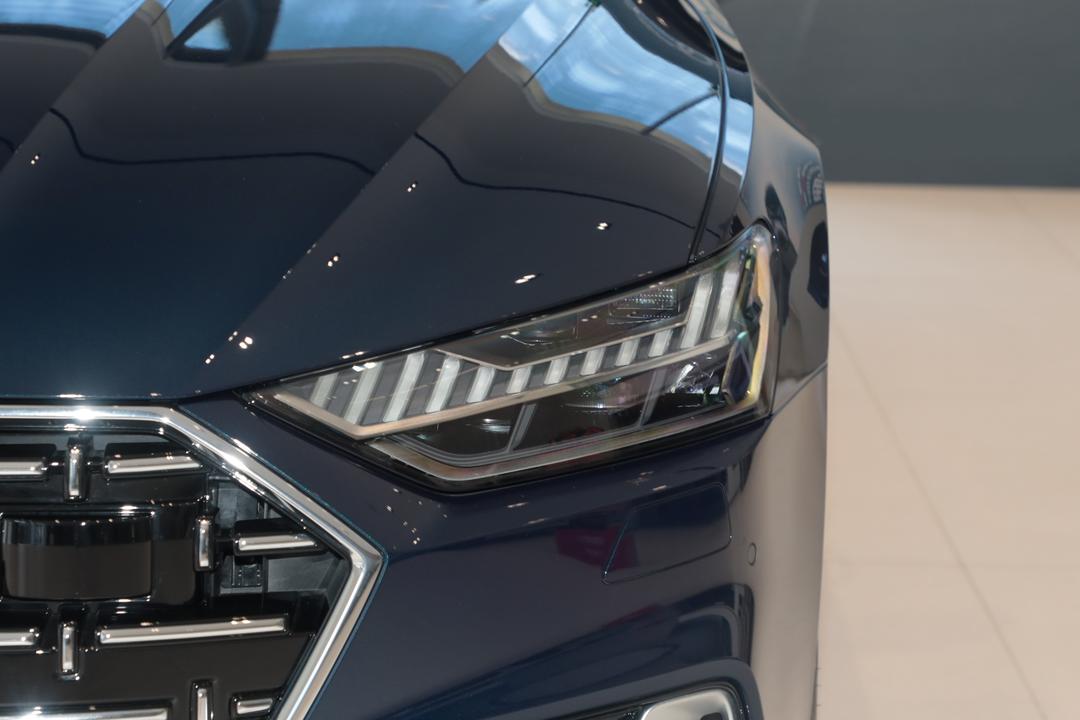 Audi A7L 2026, фото 10
