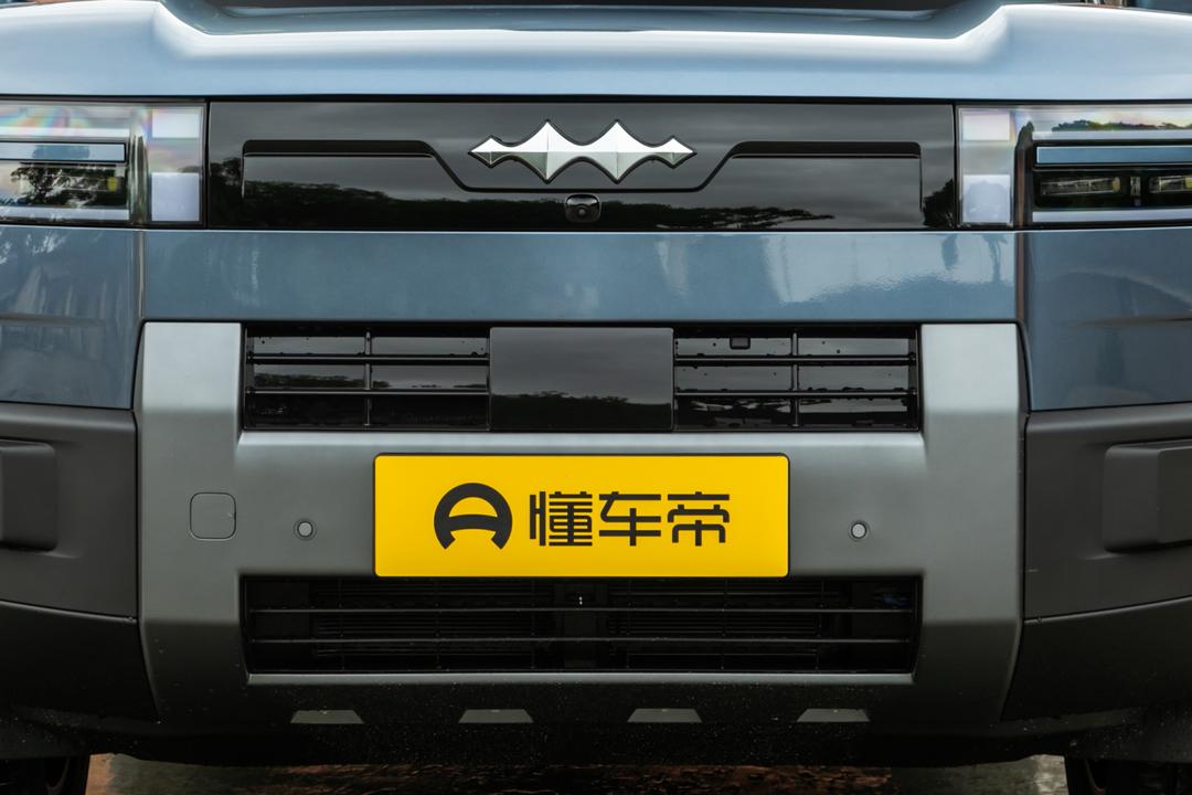 BYD Titan 7 EV 2026, фото 10