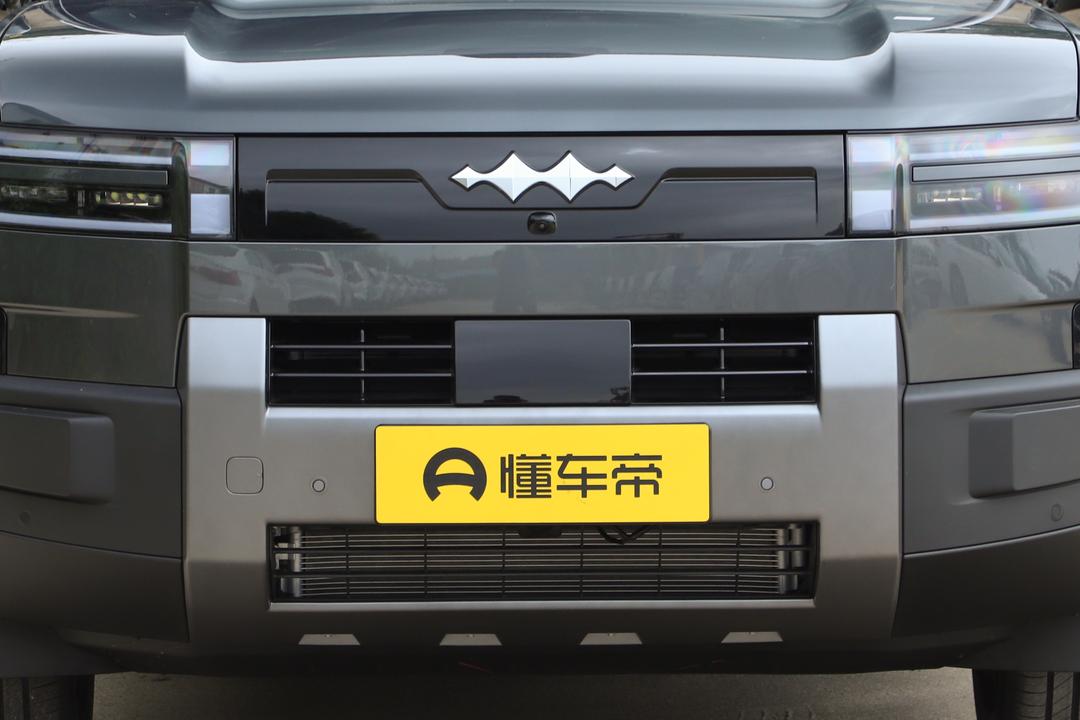 BYD Titan 7 PHEV 2026, фото 10