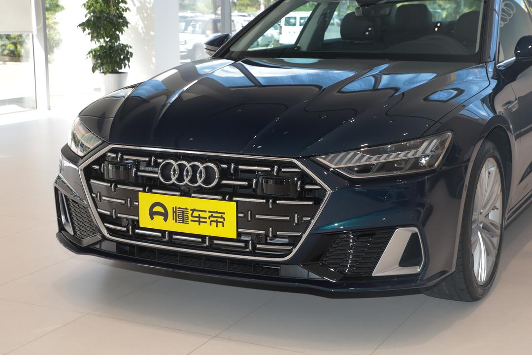 Audi A7L 2026, фото 8