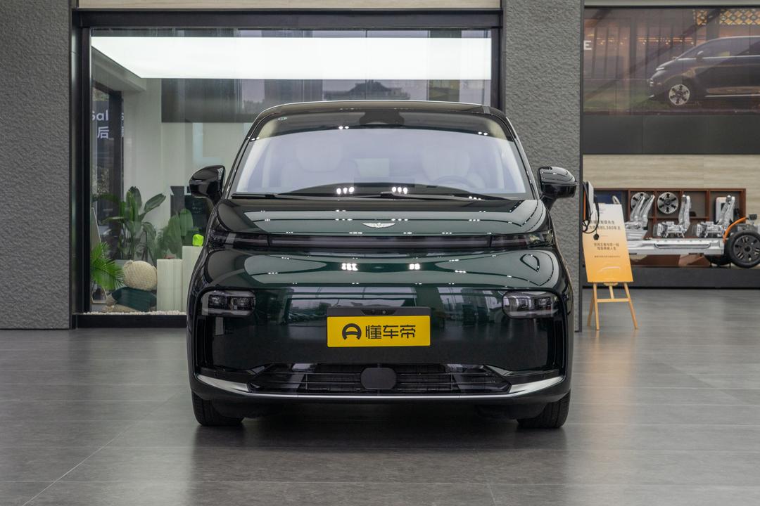Geely Yizhen L380 2026, фото 1