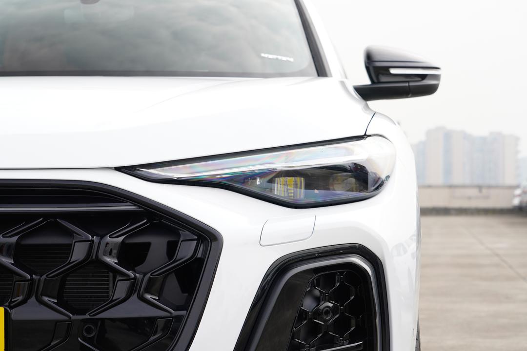 Audi Q5L 2026, фото 11