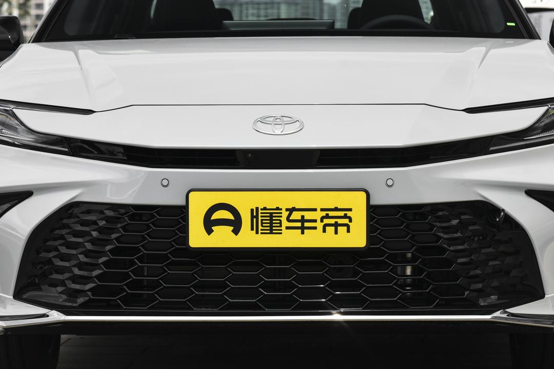 Toyota Camry 2026, фото 10