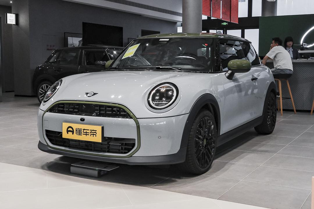 MINI MINI