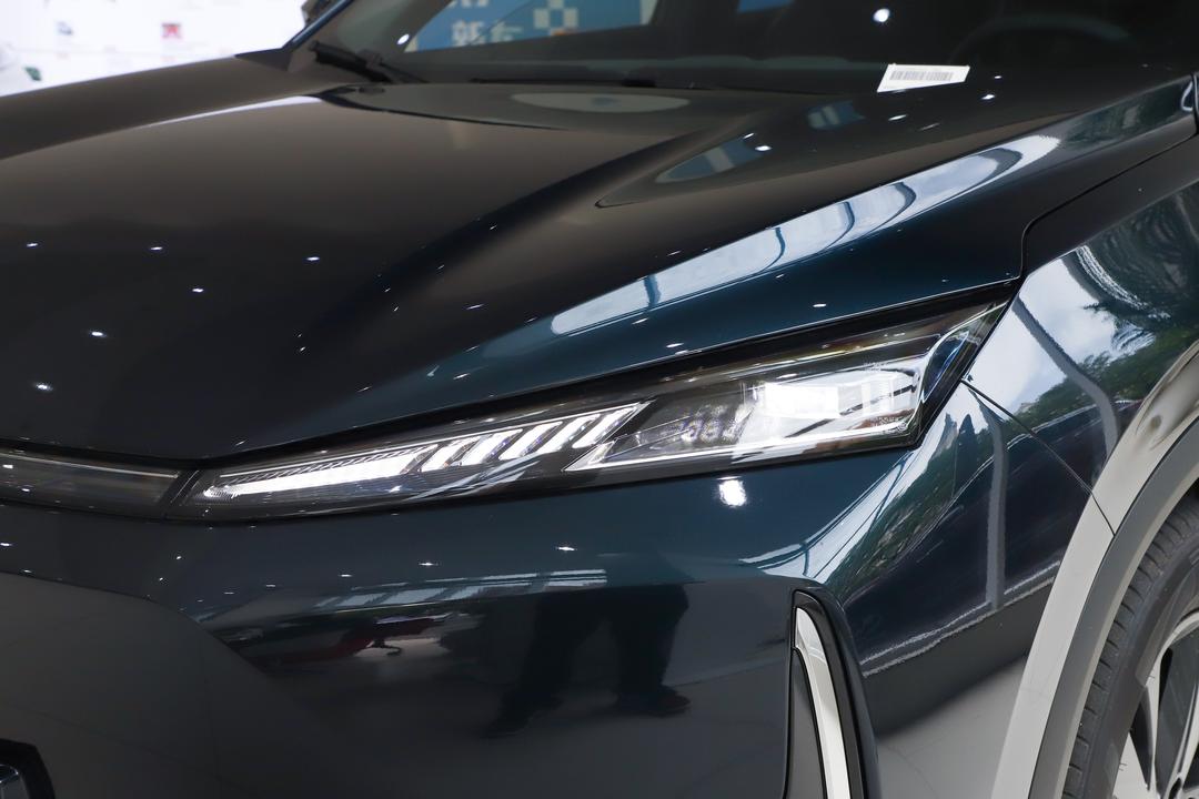 Dongfeng L7 EV 2026, фото 13