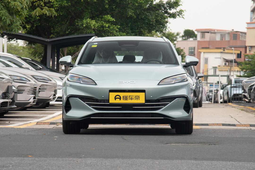 BYD Seal 06 DM Touring 2026, фото 2