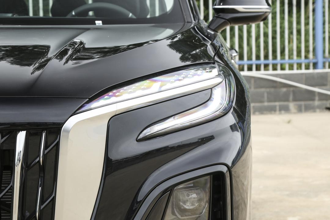 Hongqi HS3 PHEV 2026, фото 12