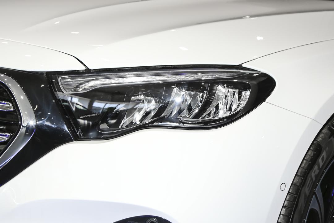Mercedes-Benz E-Class 2026, фото 13